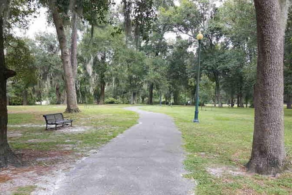 Stylish Bungalow Near Dining, Parks & Entertainment Jacksonville Exteriér fotografie